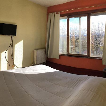 Italia Inn Hostel Сан-Карлос-де-Барилоче Экстерьер фото