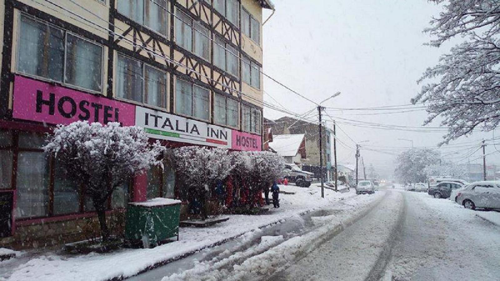Italia Inn Hostel Сан-Карлос-де-Барилоче Экстерьер фото