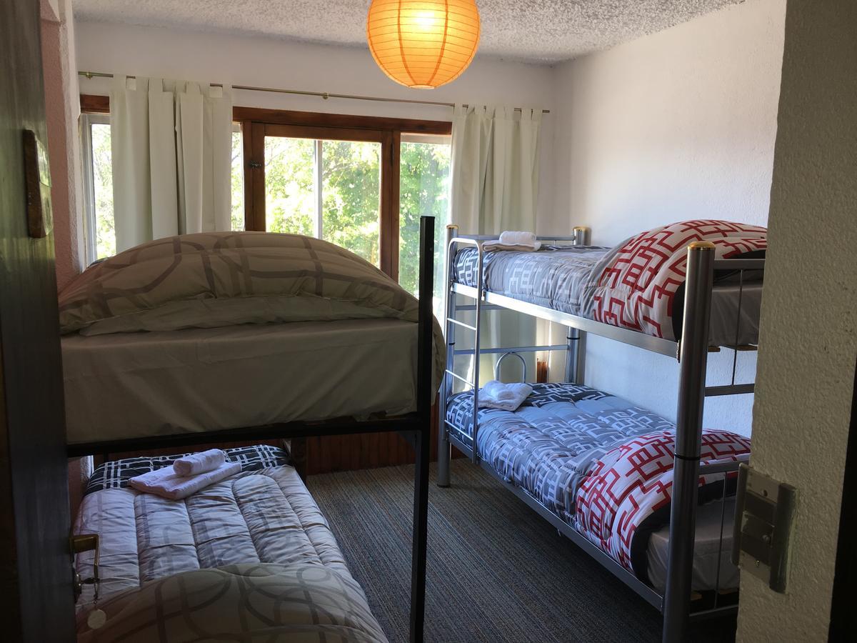 Italia Inn Hostel Сан-Карлос-де-Барилоче Экстерьер фото