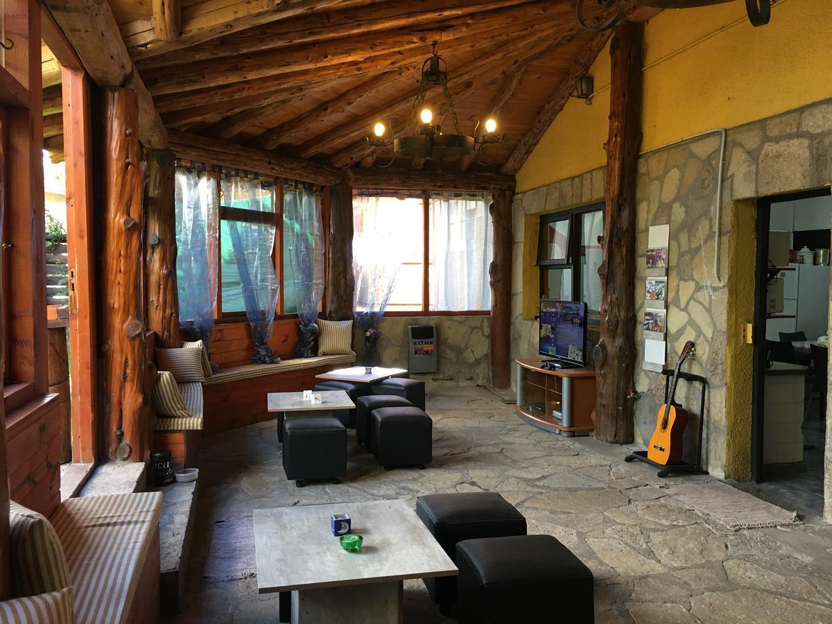 Italia Inn Hostel Сан-Карлос-де-Барилоче Экстерьер фото