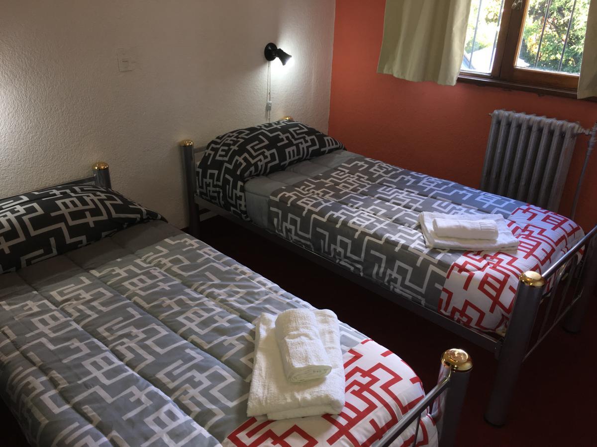 Italia Inn Hostel Сан-Карлос-де-Барилоче Экстерьер фото