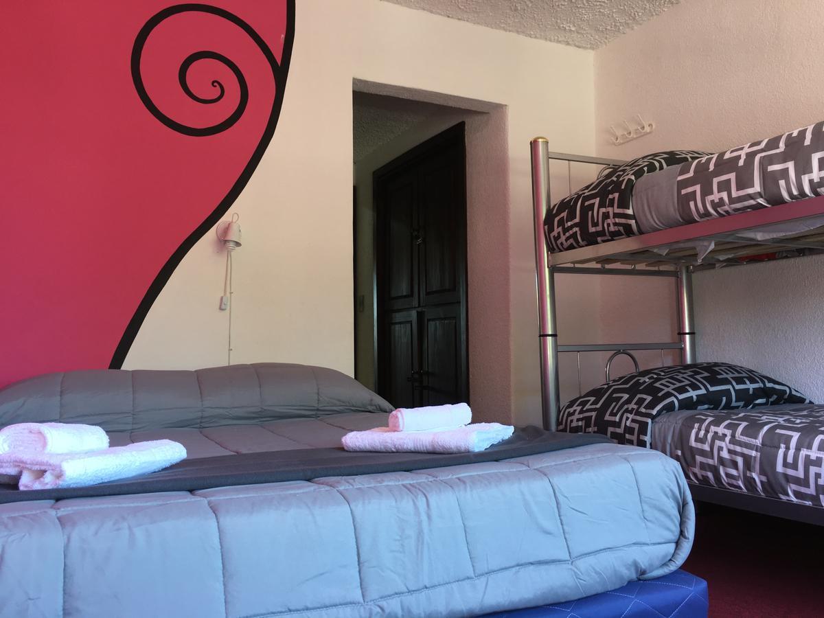 Italia Inn Hostel Сан-Карлос-де-Барилоче Экстерьер фото