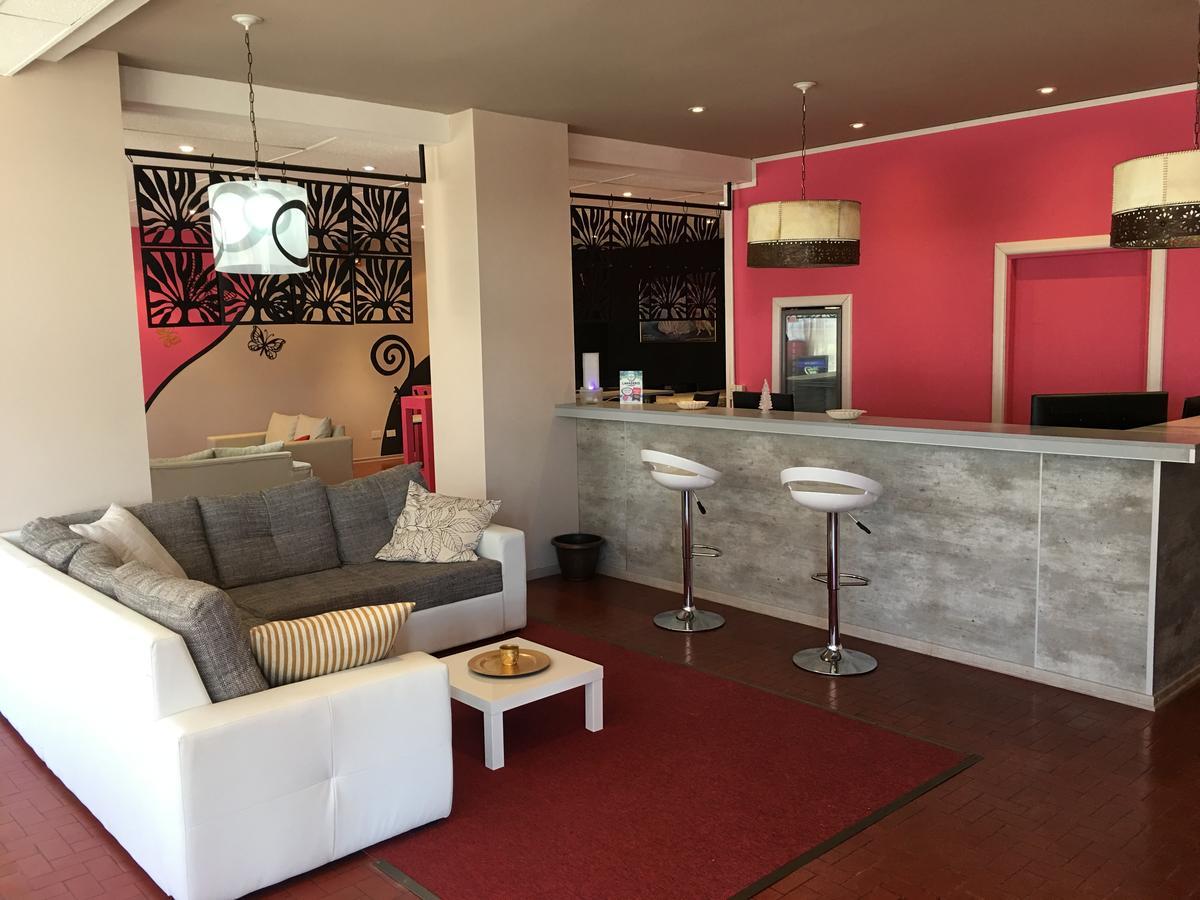 Italia Inn Hostel Сан-Карлос-де-Барилоче Экстерьер фото