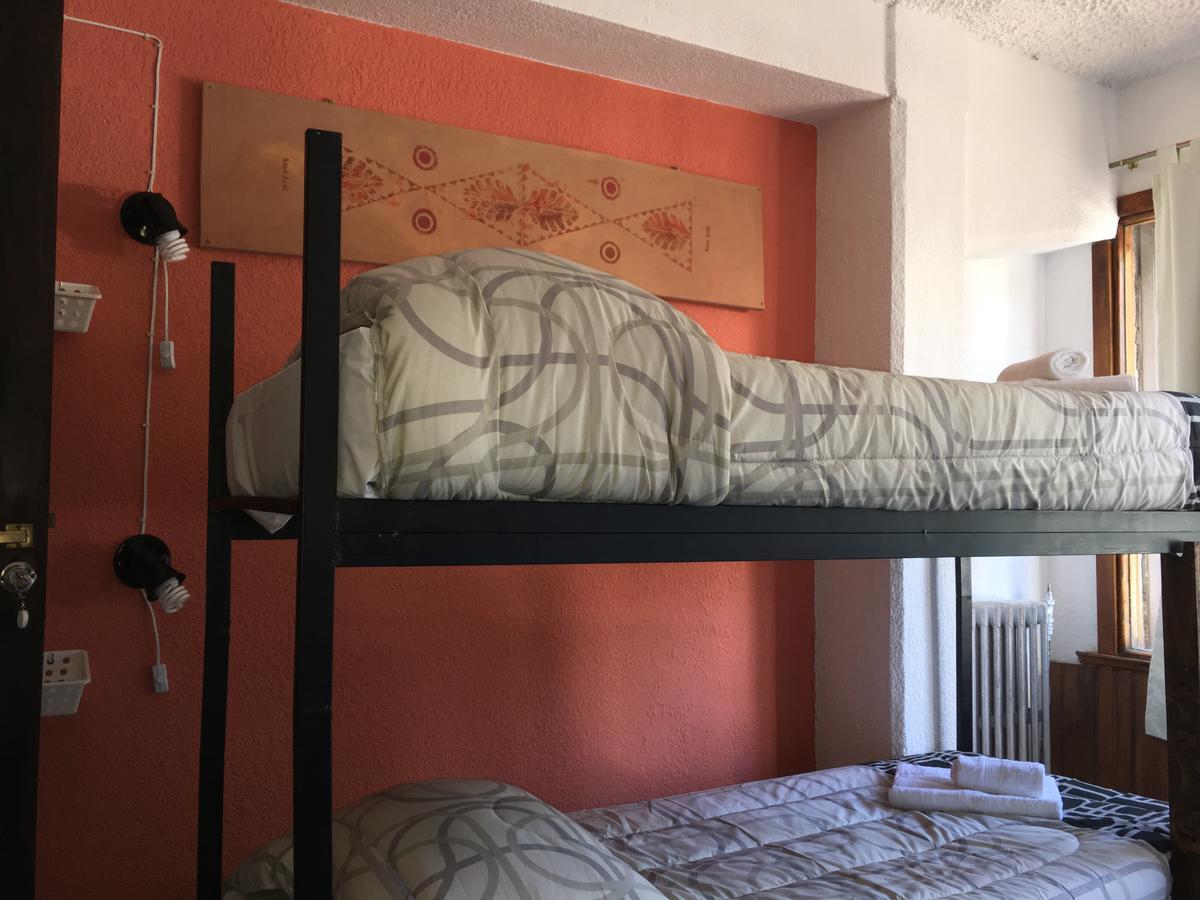 Italia Inn Hostel Сан-Карлос-де-Барилоче Экстерьер фото